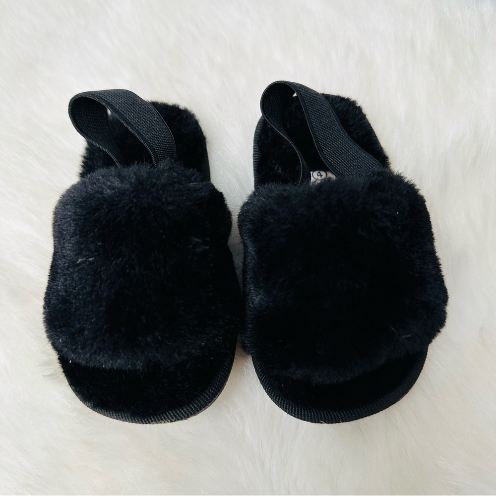 Baby Black Slippers Size 4